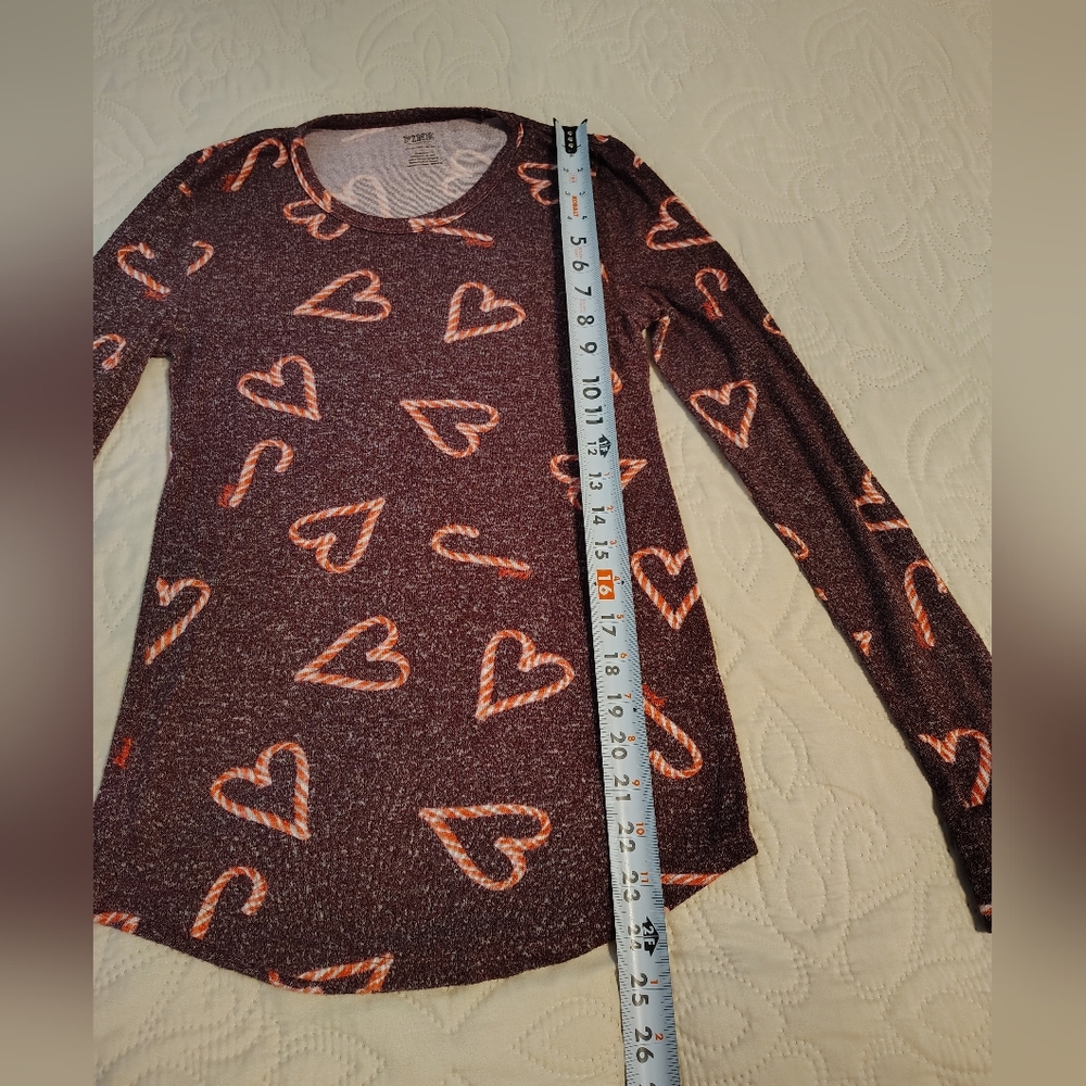 Heart Patterned Pajama Set - Picture 8 of 8